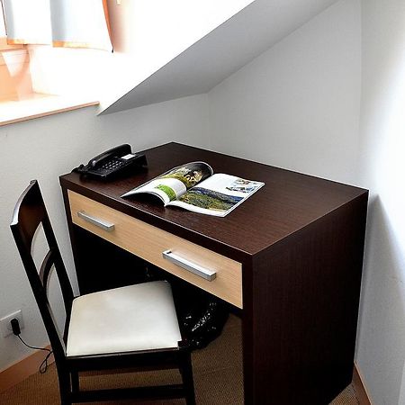 Hotel Les Benedictins Limoges Eksteriør billede